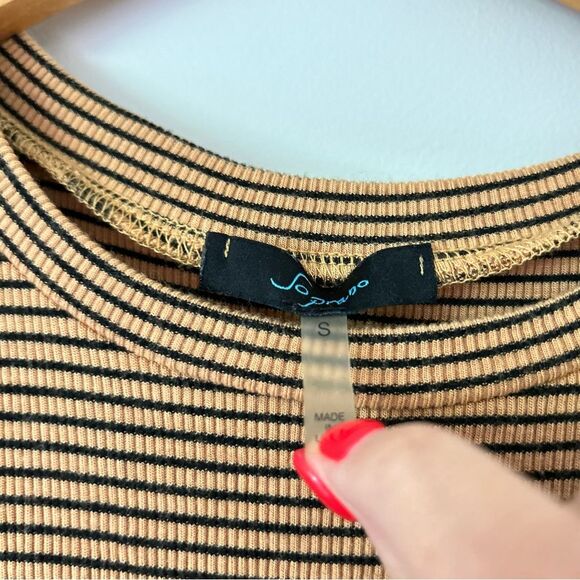 Soprano Thin Stripe Black and Orange Ribbed Ruffle Tie Tee - Picture 2 of 3